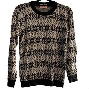 Jamenits Medium Vintage inspired Fair Isle Black and White Sweater
